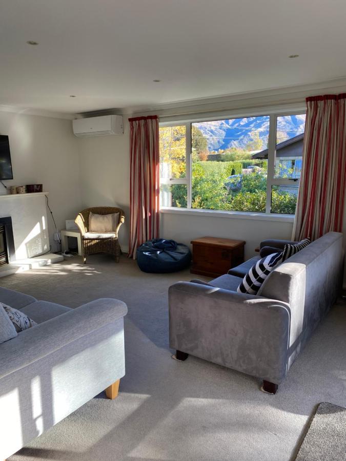 Villa Amazing Aubrey, Walk To Bremner Bay Wanaka Exterior foto